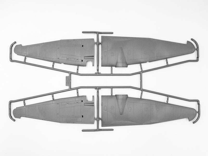 ICM48240 - 1/48 ICM Ju 88D-1, WWII German Reconnaissance Plane