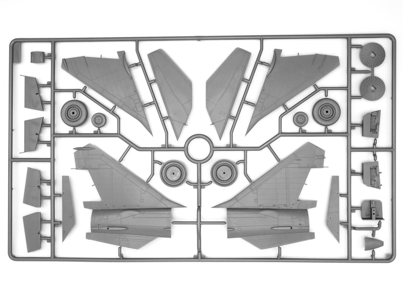 ICM48901 - 1/48 ICM MiG-25 RBT, Soviet Reconnaissance Plane