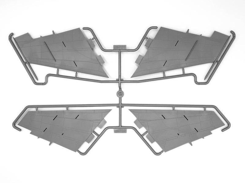 ICM48902 - 1/48 ICM MiG-25 RB, Soviet Reconnaissance Plane