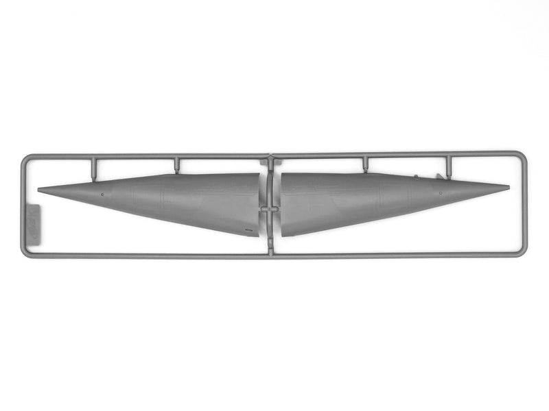 ICM48904 - 1/48 ICM MiG-25 RBF, Soviet Reconnaissance Plane