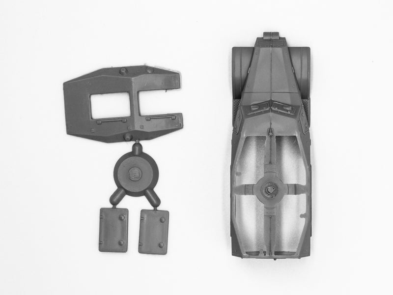 ICM72521 - 1/72 ICM BTR-152K, Armoured Personnel Carrier