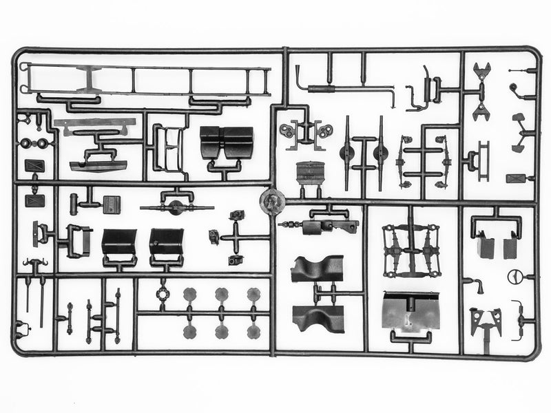 ICM72712 - 1/72 ICM URAL-375A, Command Vehicle