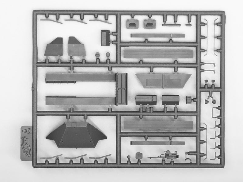 ICM72901 - 1/72 ICM BTR-60P, Armoured Personnel Carrier