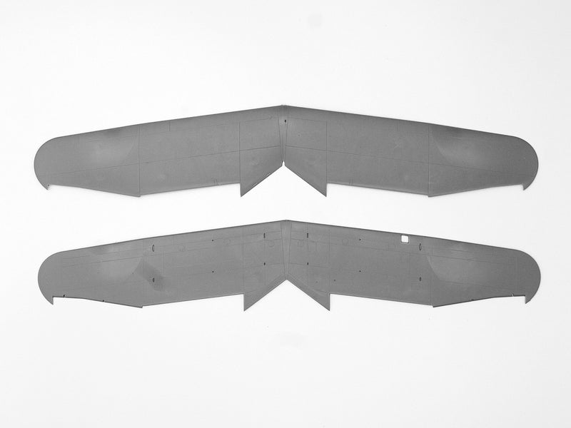 WWII Luftwaffe Airfield (Messerschmitt Bf 109F-4, Hs 126 B-1 & Figures)