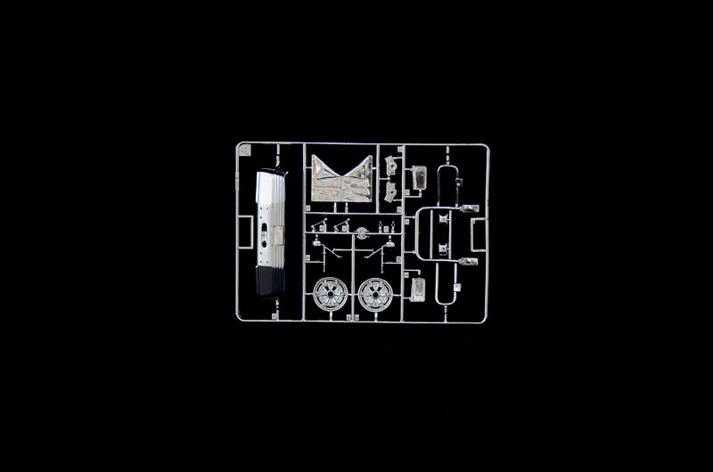 Italeri 3925 1: 24 - Freightliner FLD 120 Special
