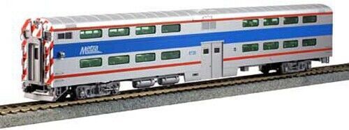 Pullman Bi-Level 4-Window Cab-Coach Chicago Metra #8730