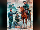 Urgent Dispatch WWII German Military Men (x4) & Horse