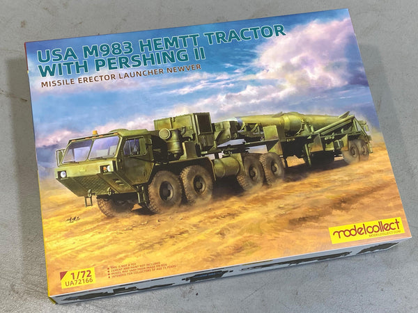 MCUA72166 - 1/72 Model Collect USA M983 Hemtt Tractor With Pershing II Missile Erector Laun