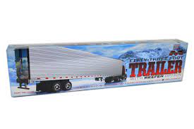 Moebius 1:25 Scale Great Dane 53 Trailer Model Kit - Box Damaged