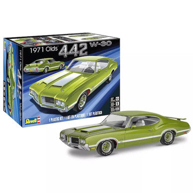 1/24 Revell 1971 Oldsmobile 442 W-30 Plastic Model Kit