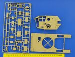 Leopard 2A6 Main Battle Tank with workable track links