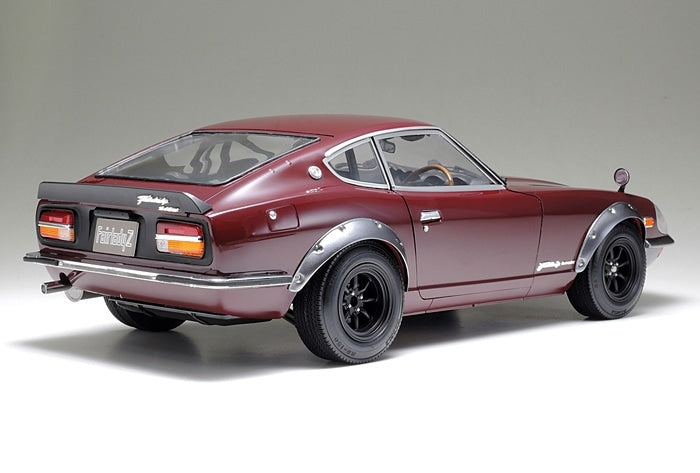 TAM12051 - 1/12 Tamiya 1970 Nissan 240ZG Street-Custom Car