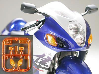 TAM14090 - 1/12 Tamiya 1998 Suzuki Hayabusa GSX 1300R Motorcycle