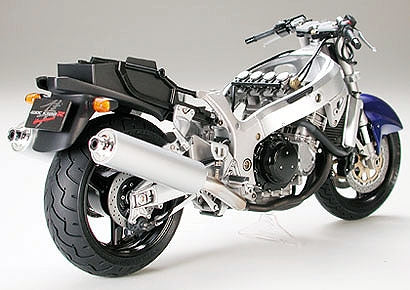 TAM14090 - 1/12 Tamiya 1998 Suzuki Hayabusa GSX 1300R Motorcycle