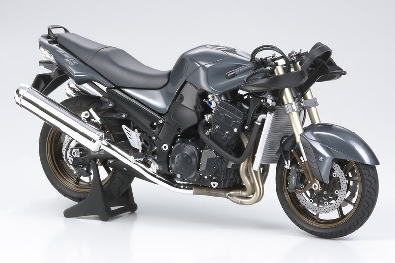 TAM14111 - 1/12 Tamiya Kawasaki ZZR 1400 Motorcycle
