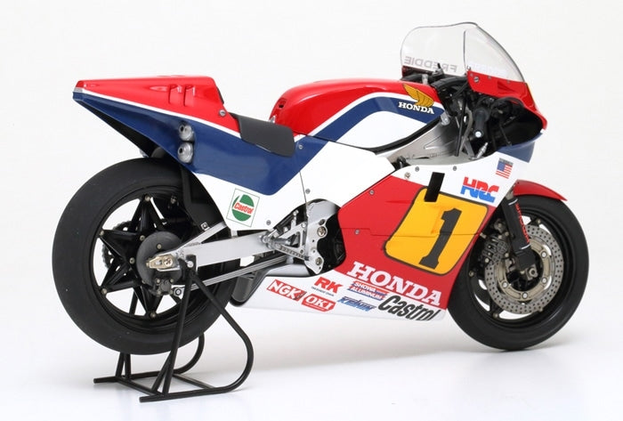 TAM14121 - 1/12 Tamiya 1984 Honda NSR500 Racing Motorcycle