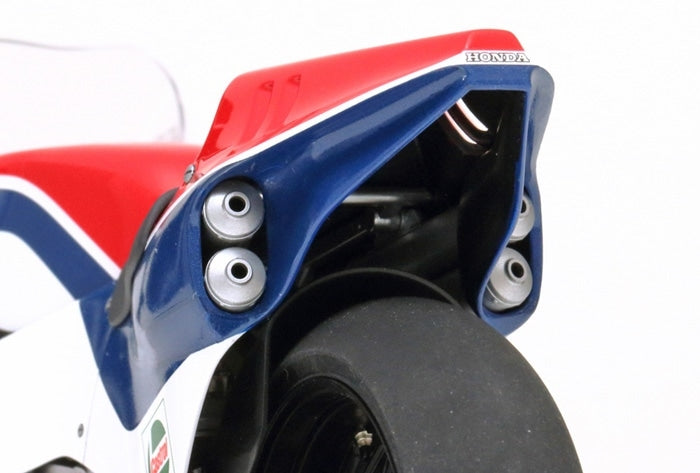 TAM14121 - 1/12 Tamiya 1984 Honda NSR500 Racing Motorcycle