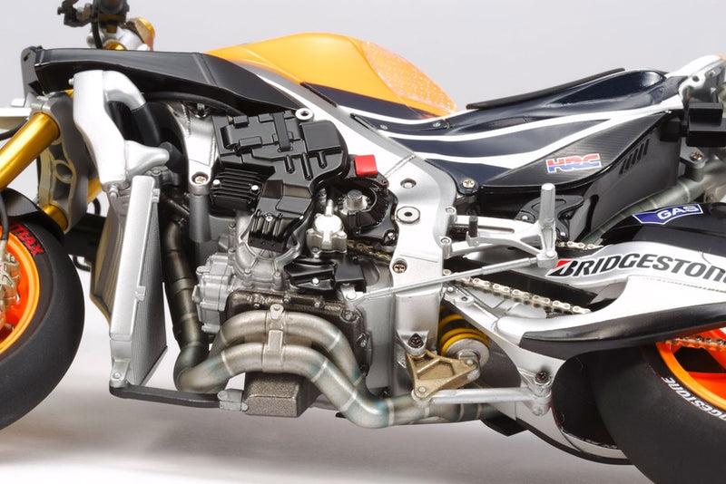 TAM14130 - 1/12 Tamiya Repsol Honda RC213V'14 Motorcycle