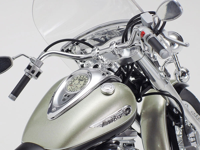TAM14135 - 1/12 Tamiya Yamaha XV1600 Road Star Custom Motorcycle