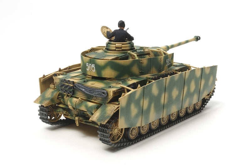 TAM32584 - 1/48 Tamiya German Pz IV Ausf H Late Production Tank