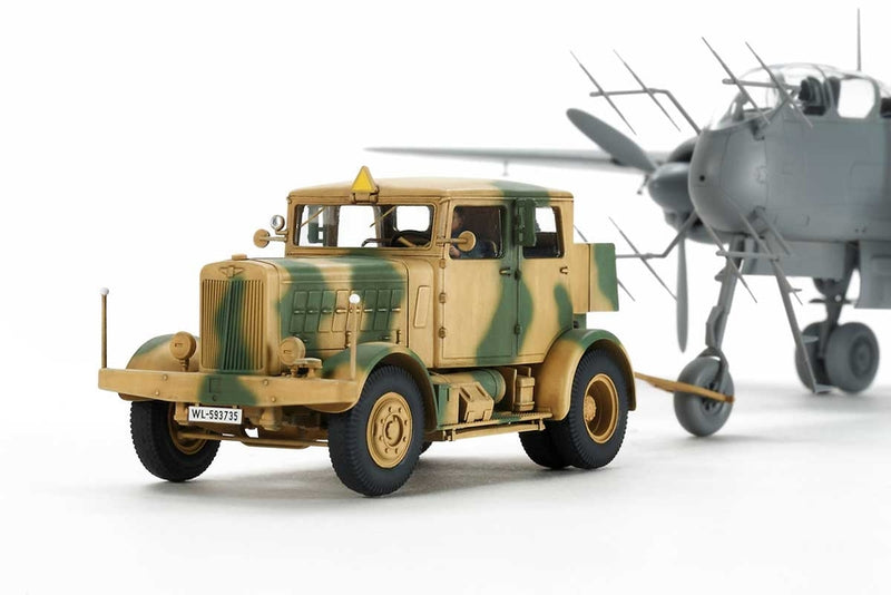 TAM32593 - 1/48 Tamiya German SS10 Heavy Tractor
