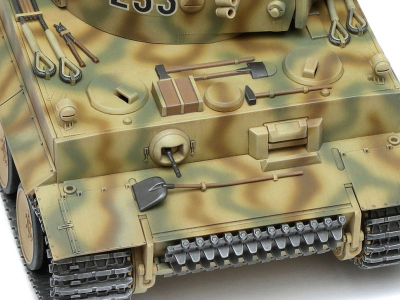 TAM32603 - 1/48 Tamiya German Tiger I Early Production Heavy Tank Eastern Front