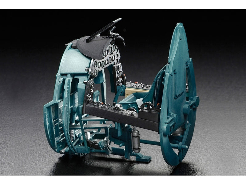 TAM60324 - 1/32 Tamiya F4U1 Bird Cage Aircraft