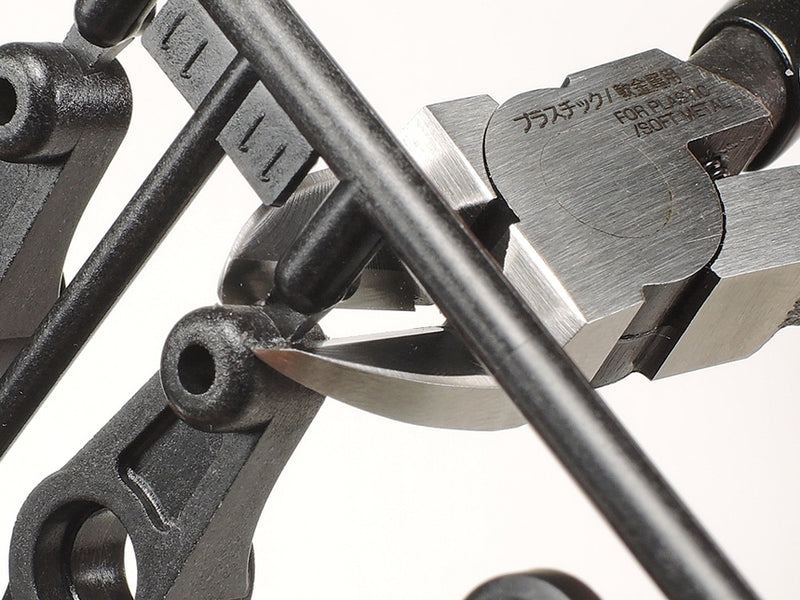 TAM74129 - Tamiya Craft Side Cutter for Plastic & Soft Metal