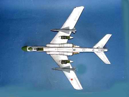 TU-16K-10 BADGER C