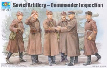 SOVIET ARTILLERY COMMANDR INSP