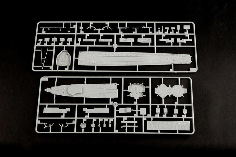 GERMAN Z-30 1942 1/350