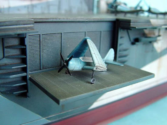 USS YORKTOWN CV-10 1944 1/350