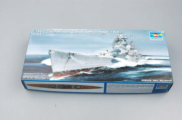 GERMAN CRUISER ADMRLHIPPER 1941 1/700