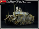 1/35 Miniart WWII PzBeobWg IV Ausf J Late/Last Production Tank w/5 Crew (2 in 1)