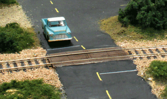 HO WOOD PLANK GRADE CROSSING
