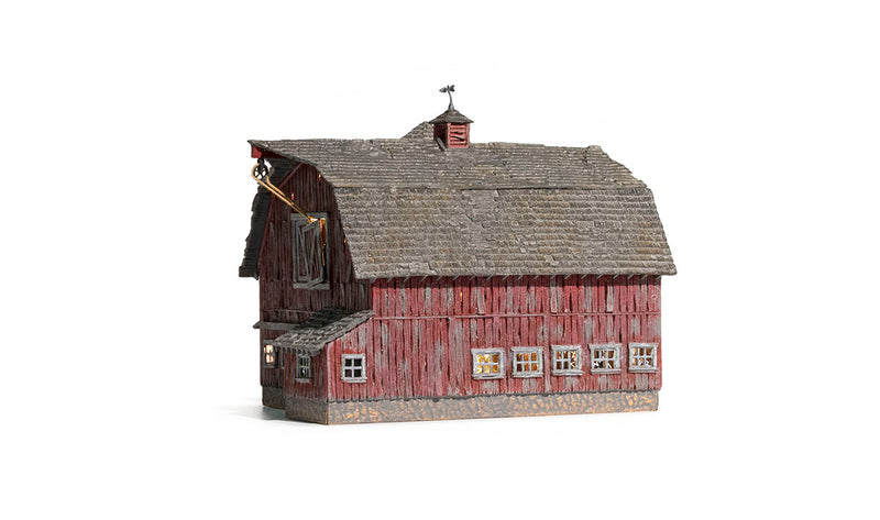 N OLD WEATHERED BARN (LIT)