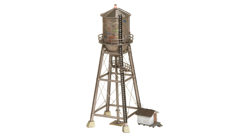 N RUSTIC WATER TOWER (LIT)