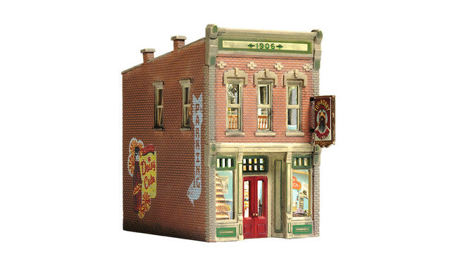 Woodland Scenics 4960 - Toy & Hobby Junction Built & Ready - N Scale