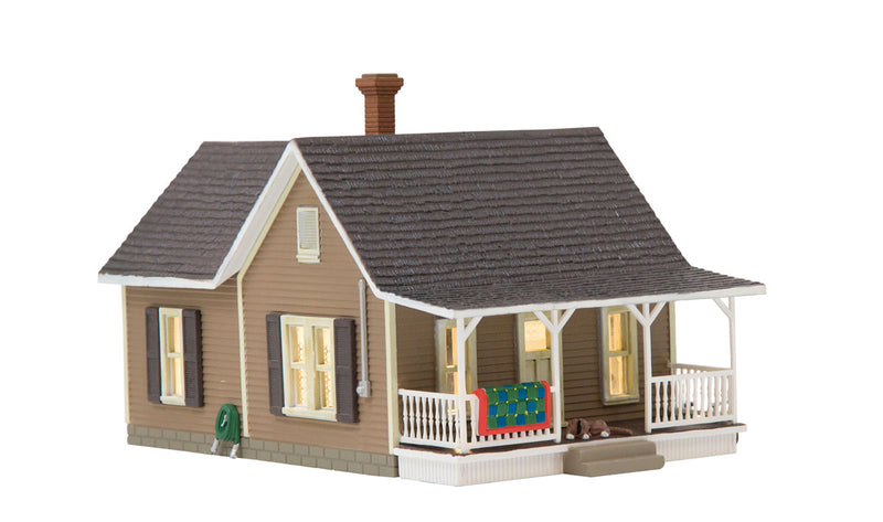 HO GRANNY'S HOUSE (LIT)
