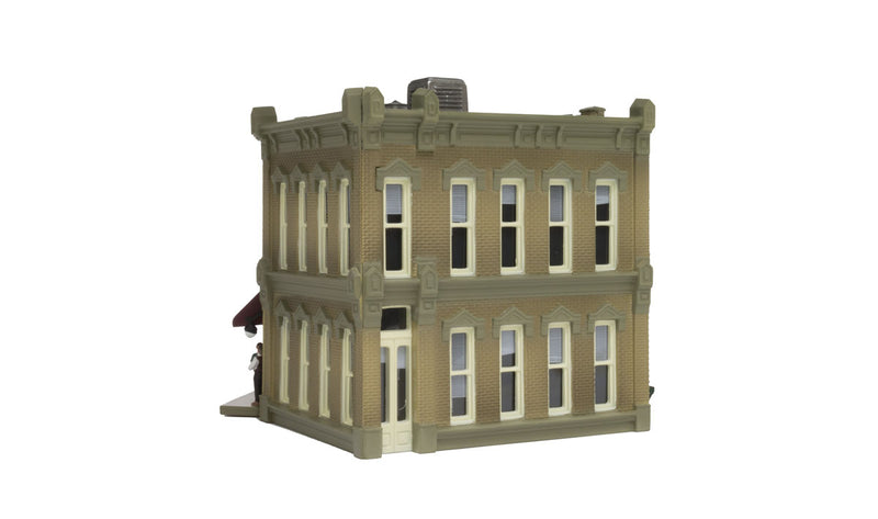 HO MUNICIPAL BUILDING (LIT)