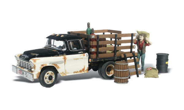 HO HENRY'S HAULIN'
