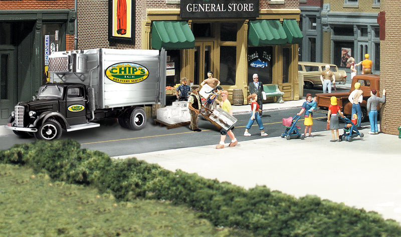 HO CHIP'S ICE TRUCK