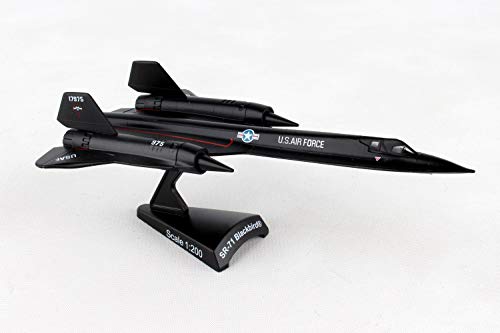 Daron Worldwide Trading SR-71 Blackbird Vehicle (1:200 Scale)