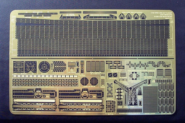 WORLD WAR TWO BATTLESHIP MISSOURI
